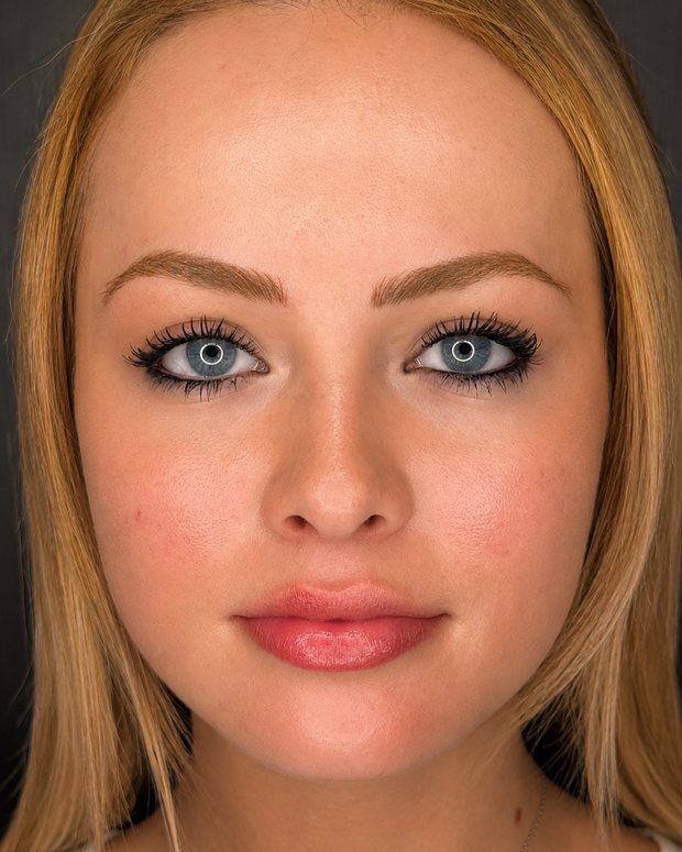 Sourcils après la prestation