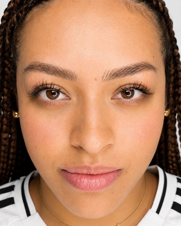 Sourcils après la prestation