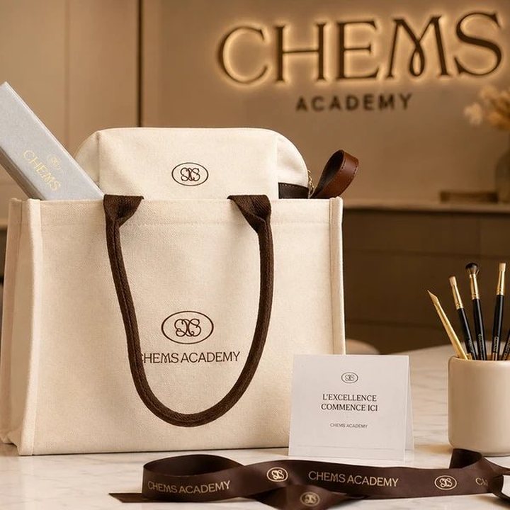 Le kit professionnel remis à chaque élève
